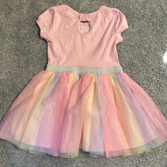 EUC (worn once for a picture) 2T Girls Butterfly Dress - Picture 3 of 3